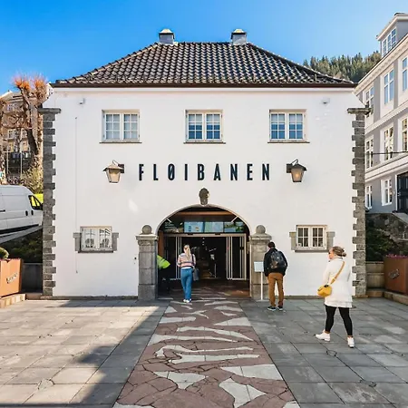 Dinbnb L Balcony & Sea Views L 800 M To Bryggen Appartement Bergen